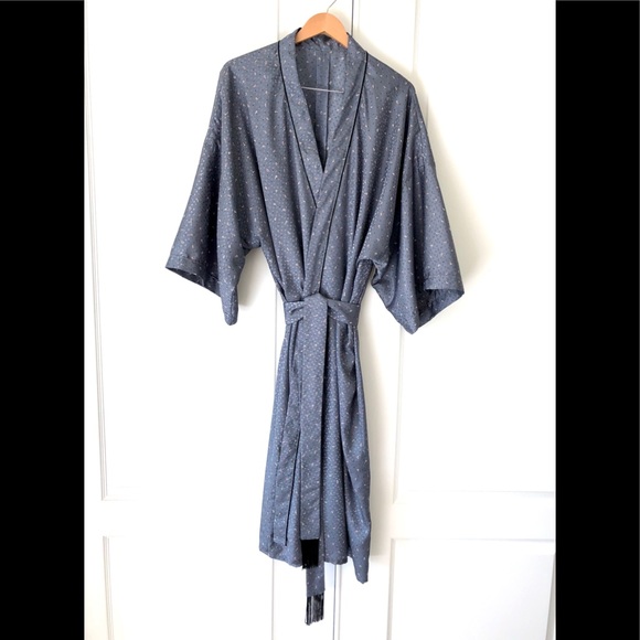 Kimono style silky mini print robe. slate gray Black piping trim OS - Picture 1 of 15